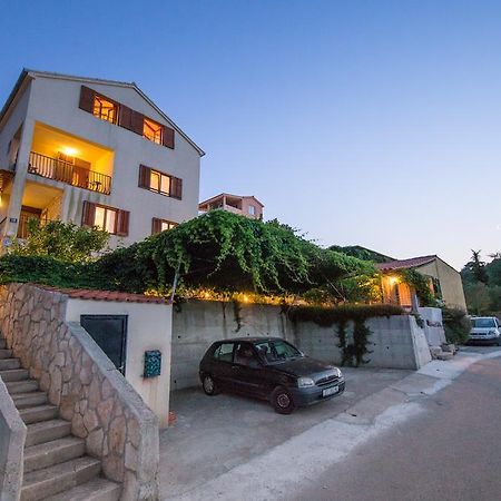 Apartments Pol Murvu Vis Exterior foto